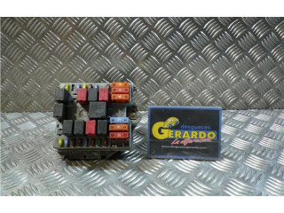 Блок предохранителей  51742420, 51742420   Alfa Romeo GT    