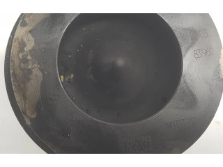 Píst 11257803033, 2222DL BMW 1 E82 E88 pro naftový motor 2.0