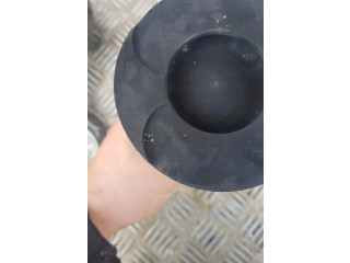 Píst Mercedes-Benz E W211