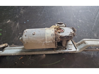 Моторчик дворников     Volkswagen Jetta II