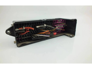 Блок предохранителей 1T1937615B Volkswagen Caddy