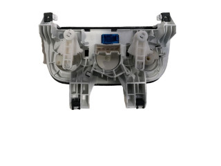 Блок управления климат-контролем 735498657 Opel Combo D