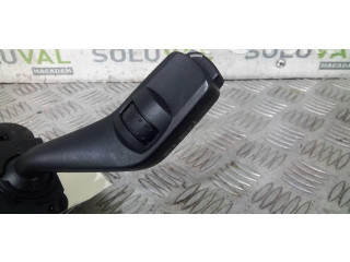 Ручка стеклоочистителей 1350067   Ford C-MAX I