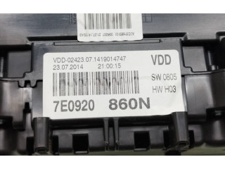 Přístrojová deska Volkswagen Transporter - Caravelle T5 2014 7E0920860N