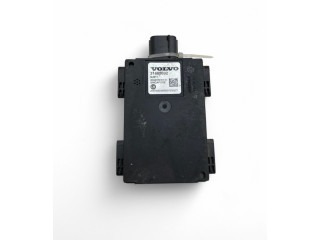 Датчик слепых зон 31665692 Volvo XC90