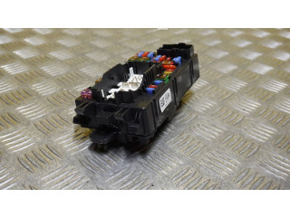 Блок предохранителей  84582038, 25801727   Chevrolet Silverado    