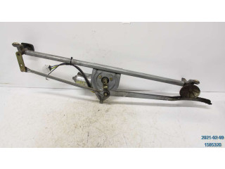 Двигатель стеклоочистителей 3518120, 3518119   Volvo 940       