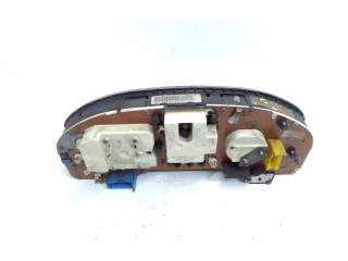 Přístrojová deska Audi 80 90 B3 1989 893919033BA