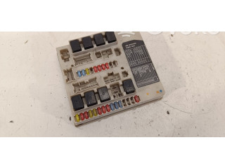 Pojistková skříňka Řídící jednotka BSM 284B7AX61A Nissan Micra C+C 2007