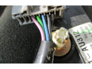 Zpětné zrcátko  Nissan Primera 2004    