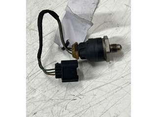 Топливная рампа 8W939F972BA Jaguar XF X250