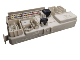 Блок предохранителей 31268178, 31254903   Volvo V50    