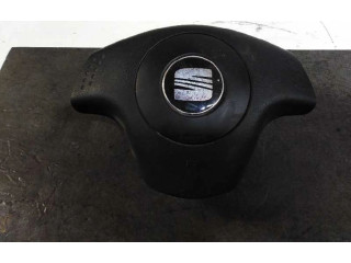 Подушка безопасности водителя 6L0880201   Seat Ibiza II (6k)