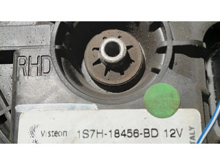 Вентилятор печки 1S7H18456BD Ford Focus