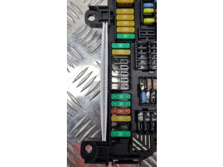 Блок предохранителей 9315152 BMW X3 F25