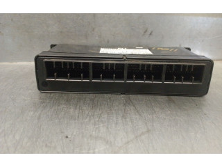 Блок управления 88281SC230, X1T22573M   Subaru Forester SH