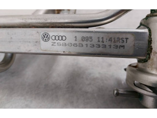 Топливная рампа 06B133313M, 1095114106T Volkswagen PASSAT B5.5