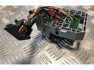 Блок предохранителей 13172923000   Opel Meriva A    