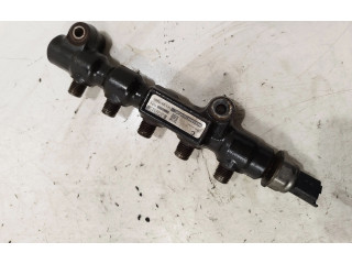 Топливная рампа 9654592680   Volvo V70  