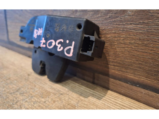 Zámek zadních dveří Peugeot 307 2006