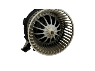 Вентилятор печки U0852003 Audi Q5 SQ5