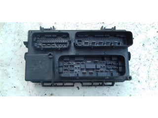 Блок предохранителей 51737884 Fiat Grande Punto