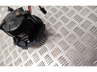 Вентилятор печки       Audi Q5 SQ5