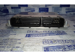 Блок управления двигателем Блок управления 0281011444 Skoda Superb B5 (3U)