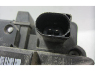 Генератор 037903025M   Volkswagen Polo      