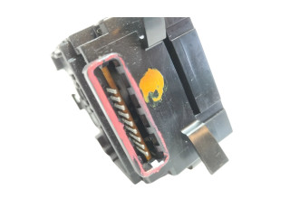 Ручка стеклоочистителей    Mitsubishi Montero