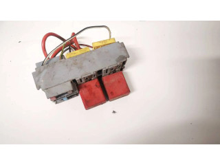   Pojistková skříňka A727, 46520422   Fiat Stilo 2001