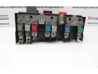 Pojistková skříňka 1K0937124N Volkswagen PASSAT