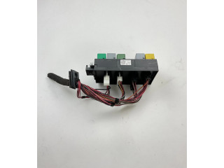 Блок предохранителей A1645403272 Mercedes-Benz R W251