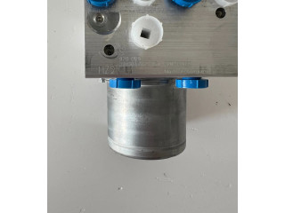 Jednotka ABS 9J1614095, 9J1.614.095.RY Porsche Taycan 9J1 2020