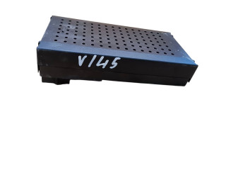 Блок предохранителей  8645410, 8645411   Volvo V70    