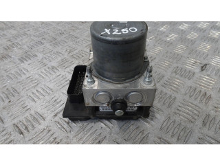 Блок АБС 8X23-2C405-EG Jaguar XF X250 2007 - 2015 года