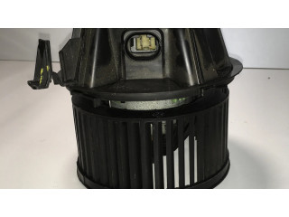 Вентилятор печки    N108824E, N106415P   Dacia Duster