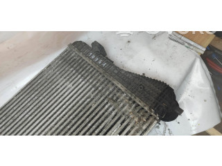 Интеркулер  1K0145803A, 0485250   Volkswagen Touran I 