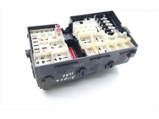 Блок предохранителей 8688040, 518818000 Volvo C30