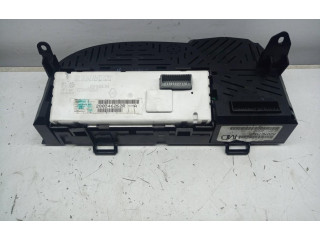 Панель приборов 8201127946   Renault Twingo II       