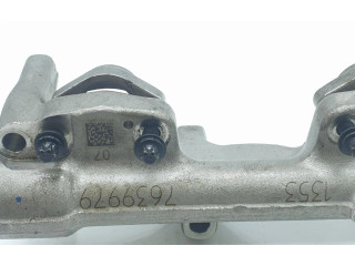 Топливная рампа 7639979, 8694198 Mini One - Cooper Coupe R56