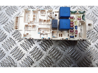 Pojistková skříňka Mitsubishi Pajero 2005