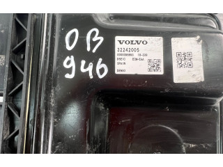 Блок управления двигателем ECU 32242005   Volvo XC90  
