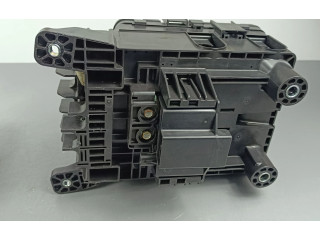 Блок предохранителей 68347003AE   Jeep Grand Cherokee WL    