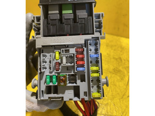 Блок предохранителей 13222786   Chevrolet Orlando    