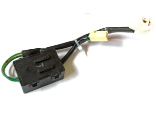 Блок управления Mazda MPV II LW