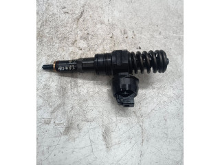 Форсунка 038130073AG    Volkswagen Touran I   