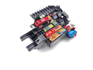 Блок предохранителей 8W2971845A Audi A4 Allroad