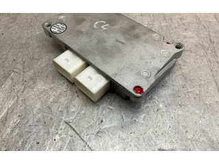 Блок управления редуктора коробки передач (раздатки) 7589831, 13774410   BMW 5 E60 E61