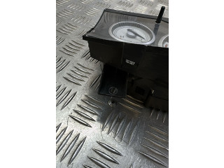 Přístrojová deska Chrysler Grand Voyager V 2011 P05082683AG